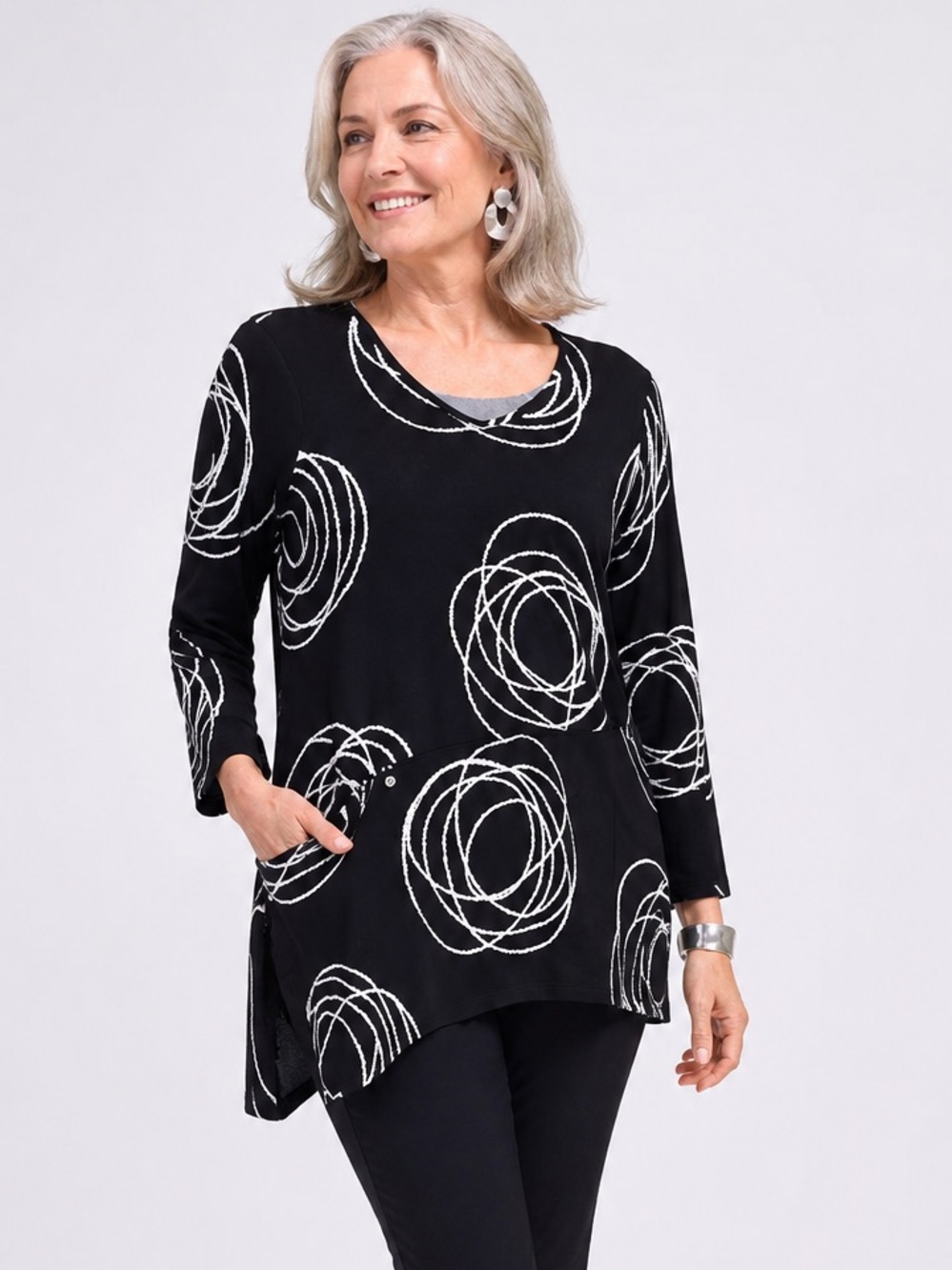 Compli K Abstract Print Tunic Top Black White Asymmetrical Hem Pocket